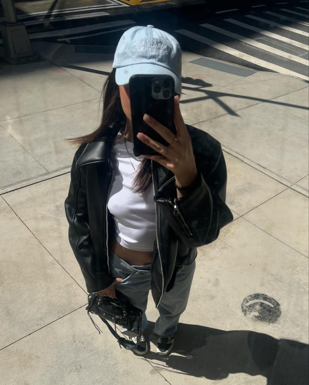 Una mai frumoasă decât cealaltă! Fiicele lui Gică Popescu și Ilie Dumitrescu, apariții spectaculoase la meciul Generației de Aur_44