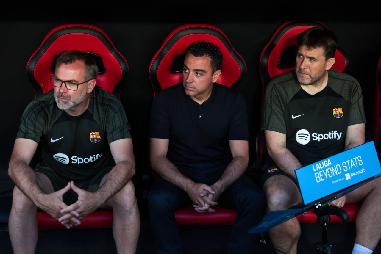 Cum a fost fotografiat Xavi la ultimul său meci pe banca Barcelonei! Premieră negativă pentru Robert Lewandowski_9