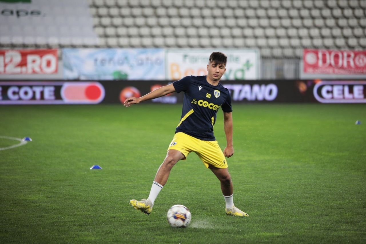 MERCATO VARĂ 2024. Echipele din Superligă fac spectacol și pe piața transferurilor_9