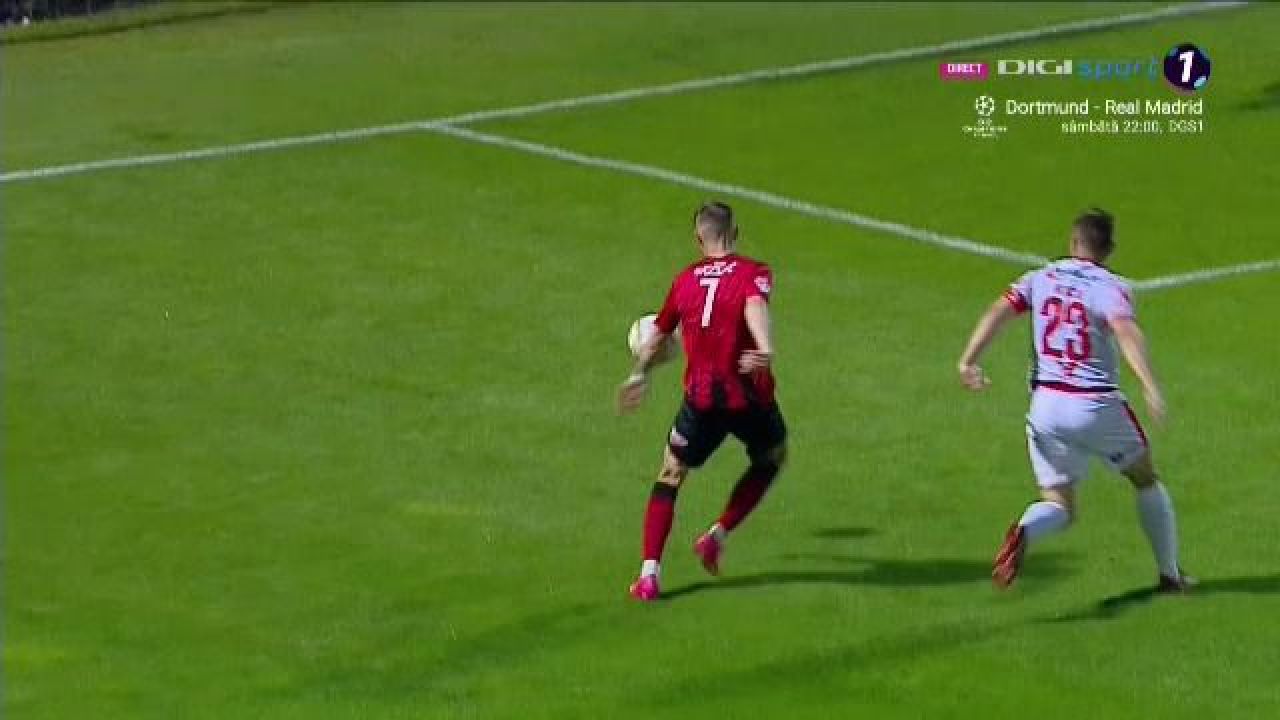 Ratare de zile mari în Csikszereda - Dinamo! Cum a putut șuta Benjamin Babati_28