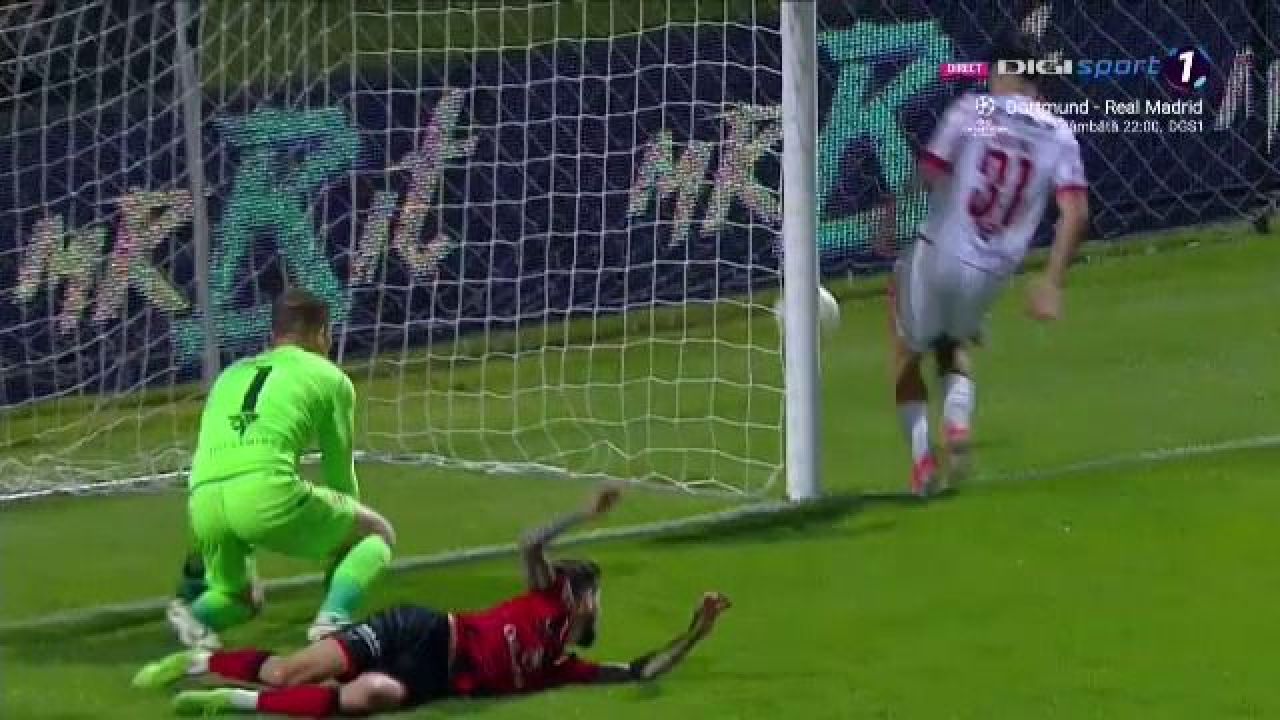 Ratare de zile mari în Csikszereda - Dinamo! Cum a putut șuta Benjamin Babati_38