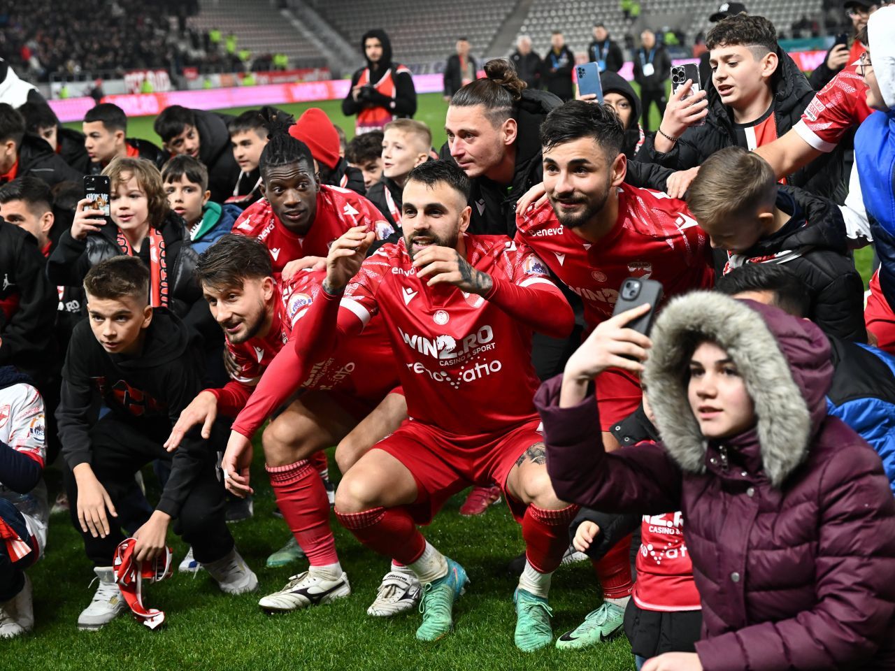 Prima plecare de la Dinamo după salvarea de la retrogradare! Nicolescu a făcut anunțul_1