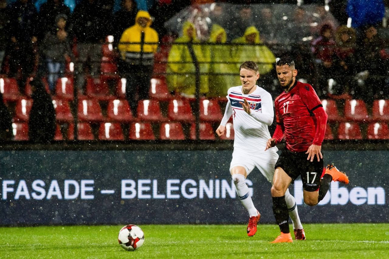 Străini de fotbal la Dinamo, dar convocați pentru ”grupa morții” de la EURO 2024! Doi foști jucători ai ”câinilor”, adversari la turneul final din Germania_16
