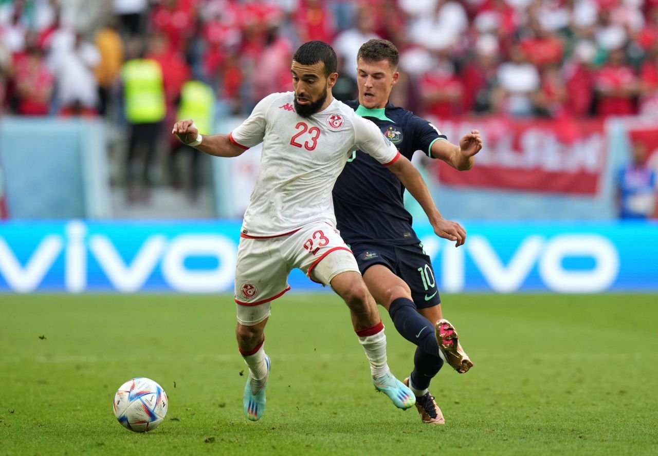 ”Decarul” român câștigător de Europa League și cu meciuri în Serie A și Bundesliga este liber de contract!_15