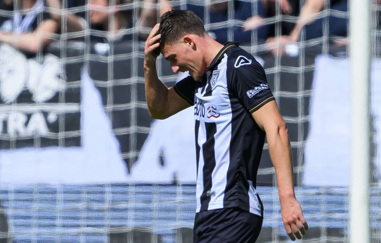”Decarul” român câștigător de Europa League și cu meciuri în Serie A și Bundesliga este liber de contract!_1