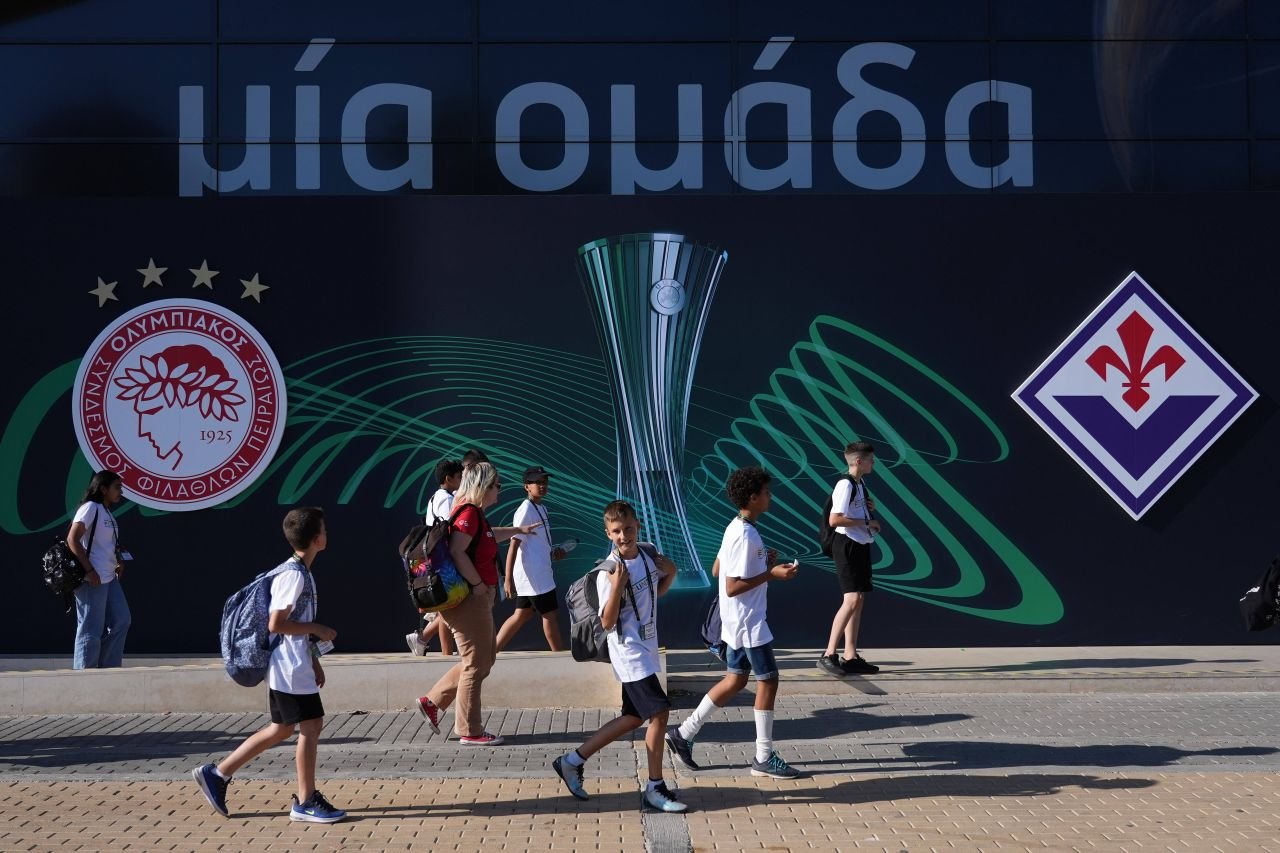 Olympiacos - Fiorentina, de la 22:00, finala Conference League (Pro Arena și VOYO). Cotele la pariuri. Analiza lui Dan Chilom