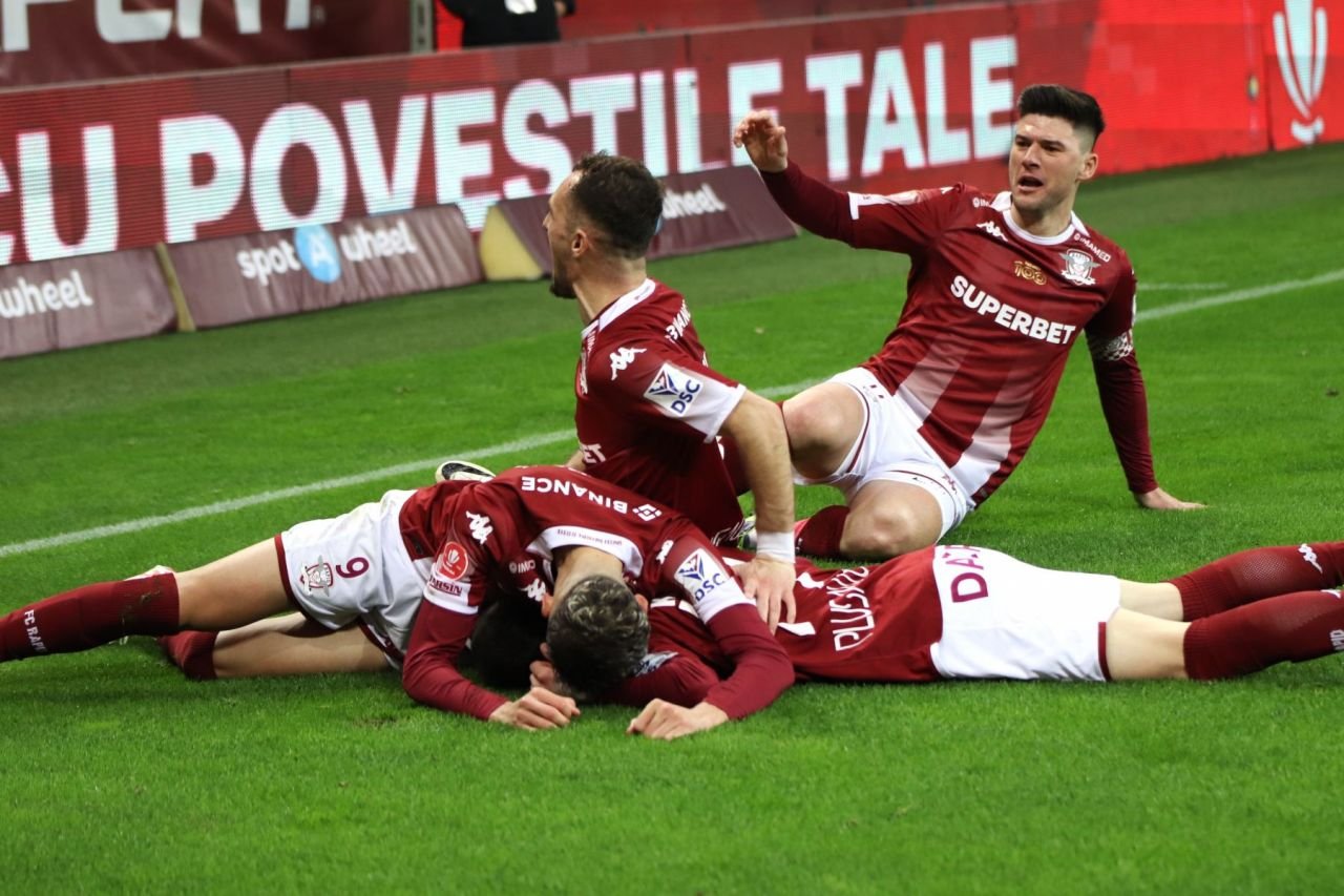 Venirea lui Neil Lennon nu îi impresionează pe toți rapidiștii: 