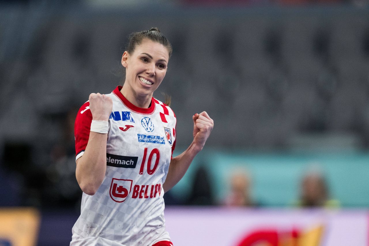 Daria, Sara, și acum Dejana! Ziua și transferul spectaculos pentru echipa din Liga Florilor_14