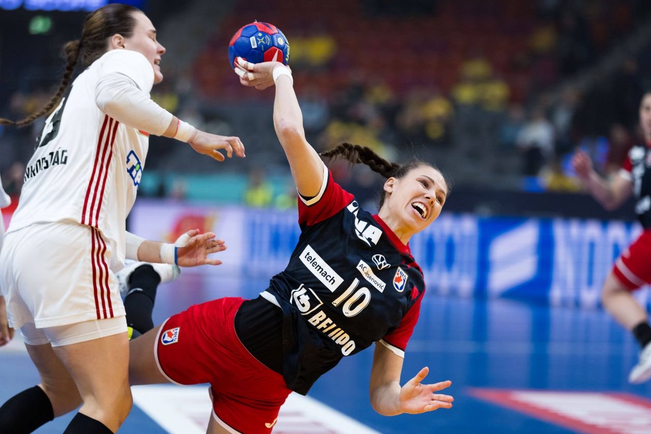 Daria, Sara, și acum Dejana! Ziua și transferul spectaculos pentru echipa din Liga Florilor_16