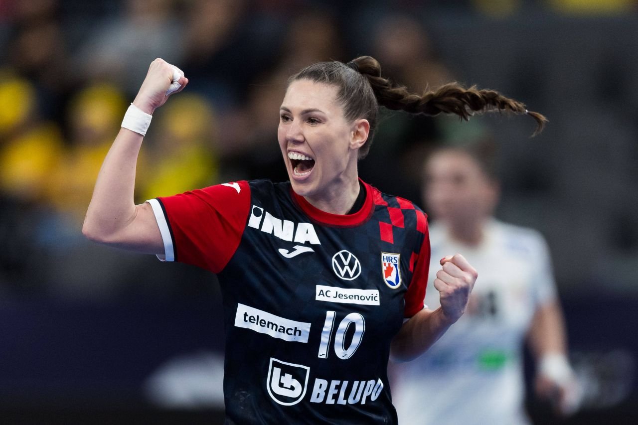 Daria, Sara, și acum Dejana! Ziua și transferul spectaculos pentru echipa din Liga Florilor_17