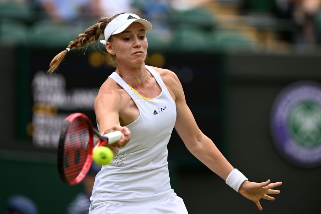 A bătut-o pe Halep în semifinalele Wimbledon 2022, iar acum lumea o urăște. Ce a făcut Rybakina la Roland Garros_57