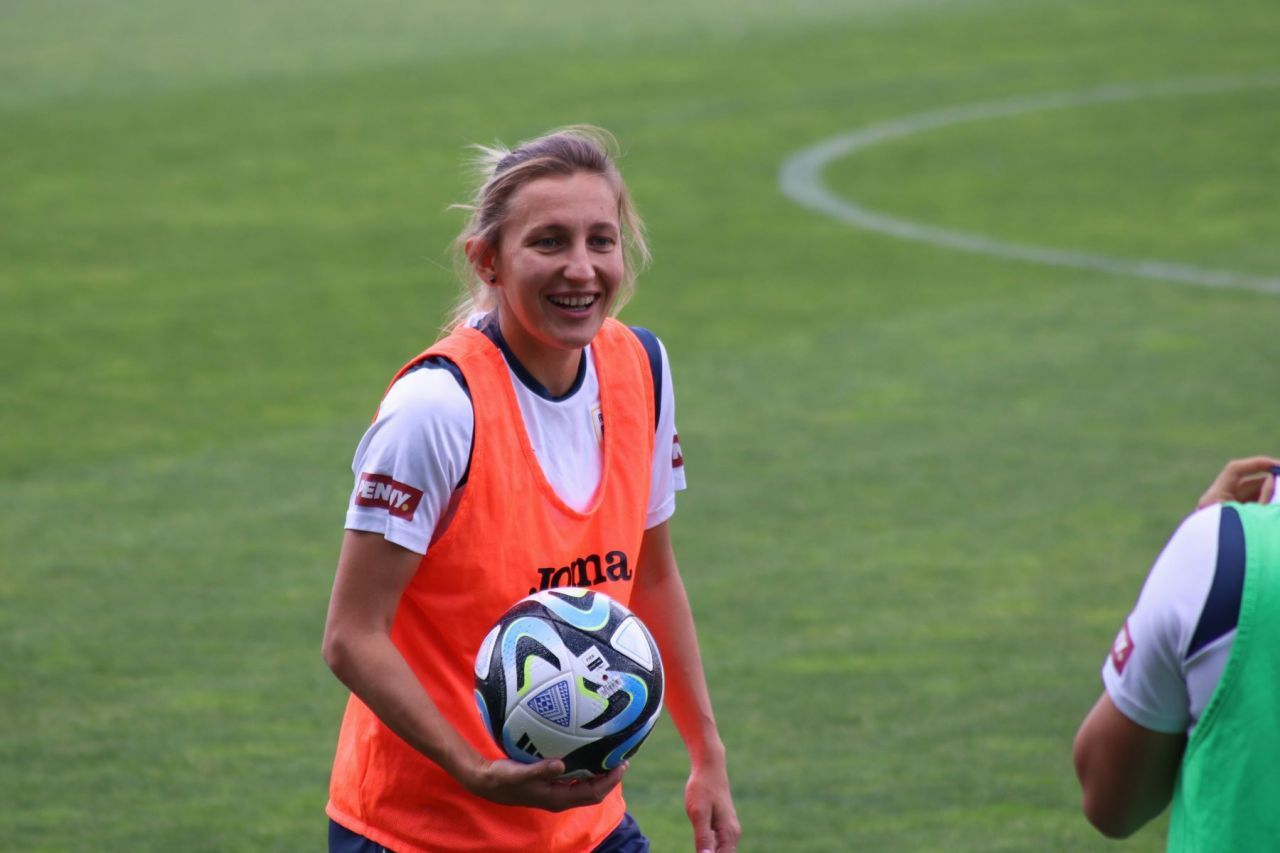 Niciun stranier nu a ieșit campion în acest sezon. Trei fotbaliste românce au cucerit titlul cu echipele lor din străinătate_9