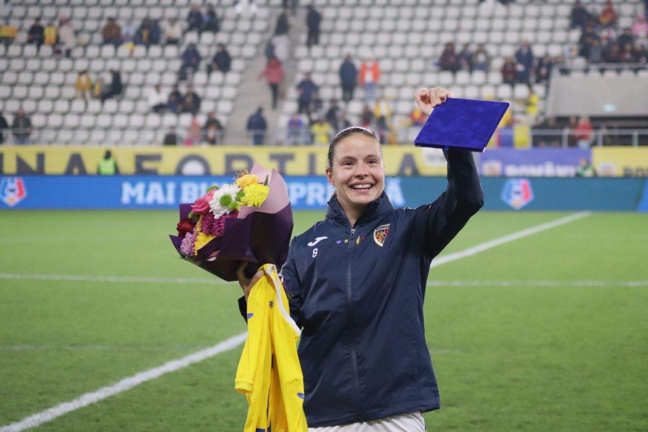 Niciun stranier nu a ieșit campion în acest sezon. Trei fotbaliste românce au cucerit titlul cu echipele lor din străinătate_12