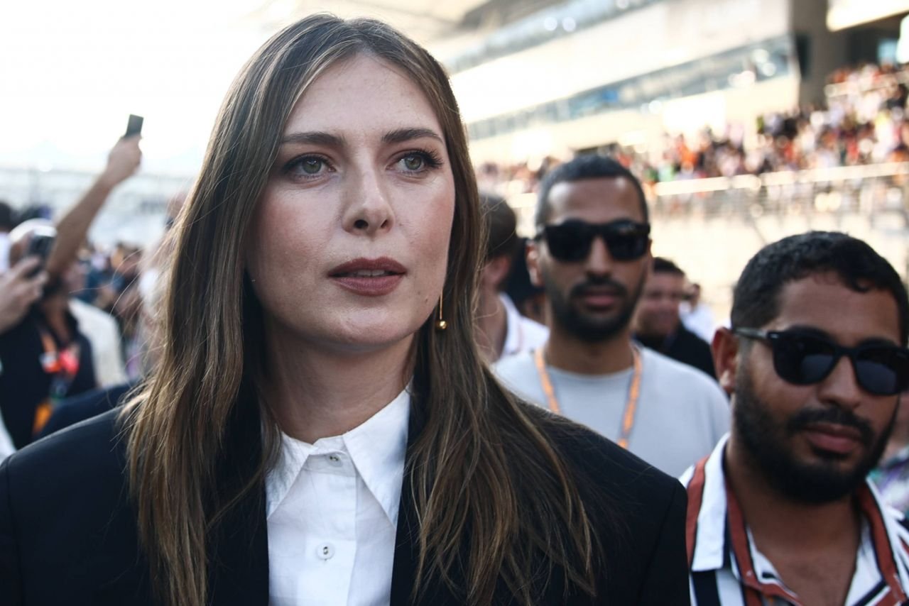 Spectatori nepoliticoși la Roland Garros? Ce făcea Maria Sharapova când nu îi mai suporta pe francezi_23