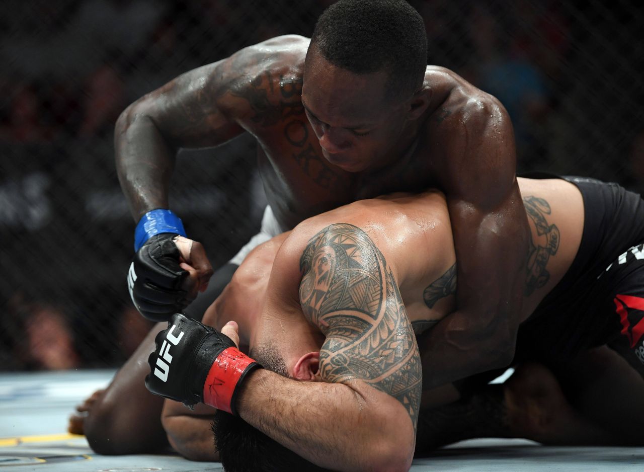 A devenit campion UFC la șase ani și o lună. Povestea luptătorului care nu s-a născut de ziua lui _4