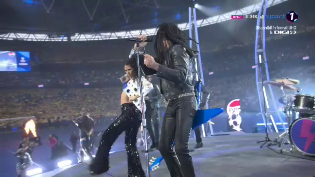 Atmosferă incendiară înaintea finalei Champions League! Lenny Kravitz a dat startul_13