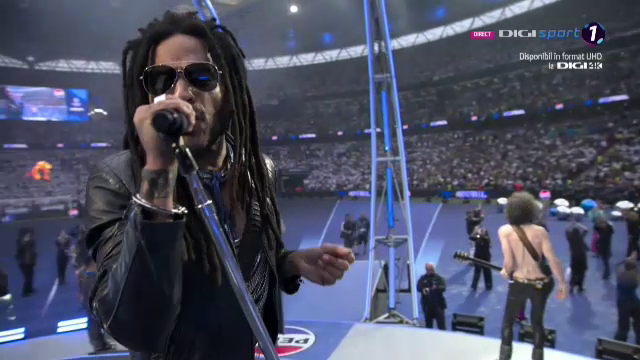 Atmosferă incendiară înaintea finalei Champions League! Lenny Kravitz a dat startul_27