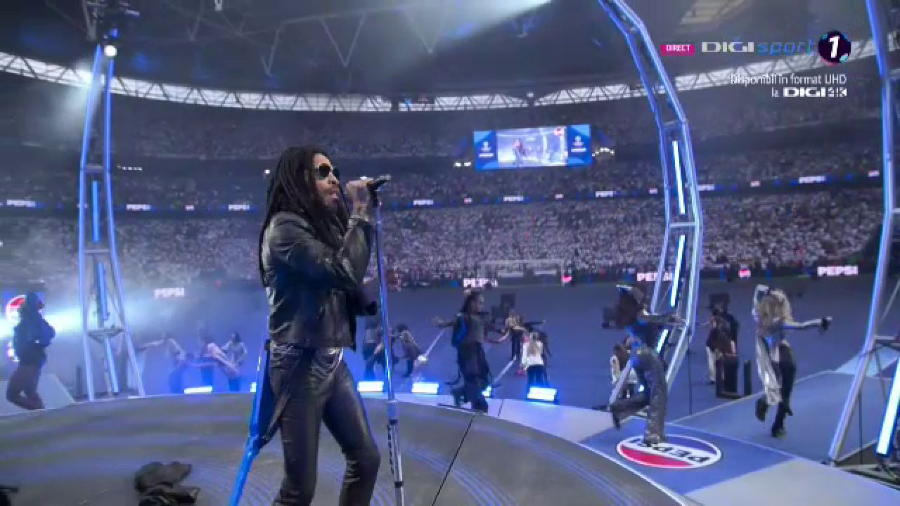 Atmosferă incendiară înaintea finalei Champions League! Lenny Kravitz a dat startul_37
