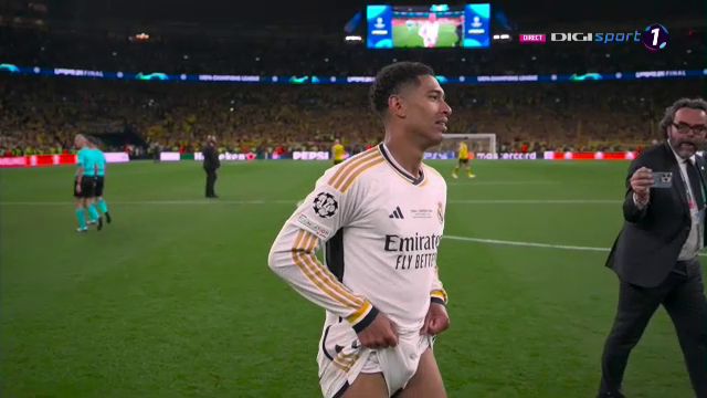 „Explozie” pe teren! Cum au sărbătorit jucătorii de la Real Madrid după triumful din Champions League_13