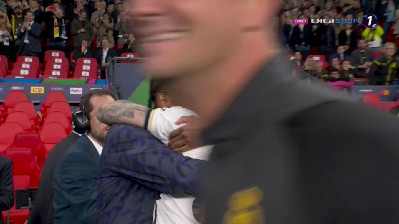 „Explozie” pe teren! Cum au sărbătorit jucătorii de la Real Madrid după triumful din Champions League_66