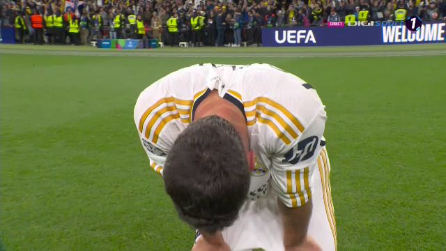 „Explozie” pe teren! Cum au sărbătorit jucătorii de la Real Madrid după triumful din Champions League_71