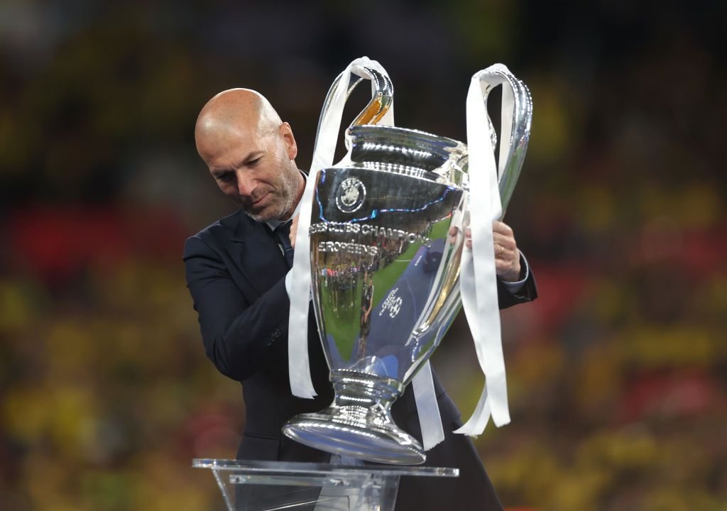 Real Madrid, încoronată pentru a 15-a oară campioană a Europei! Imagini de la decernarea trofeului_3