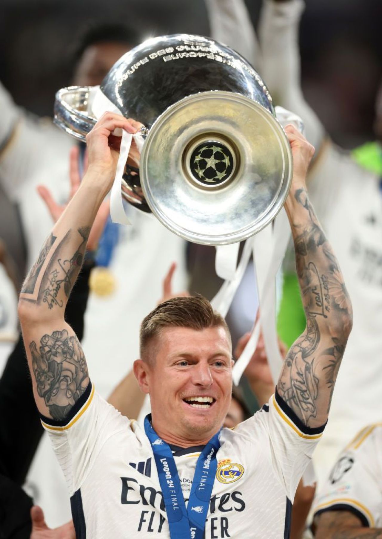 Real Madrid, încoronată pentru a 15-a oară campioană a Europei! Imagini de la decernarea trofeului_11