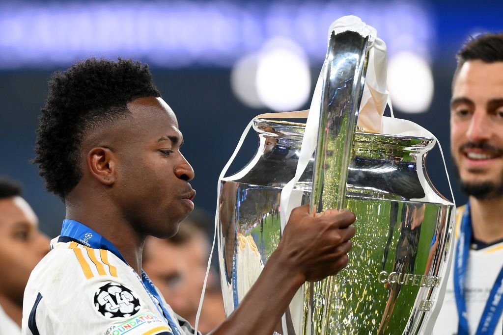 Real Madrid, încoronată pentru a 15-a oară campioană a Europei! Imagini de la decernarea trofeului_12