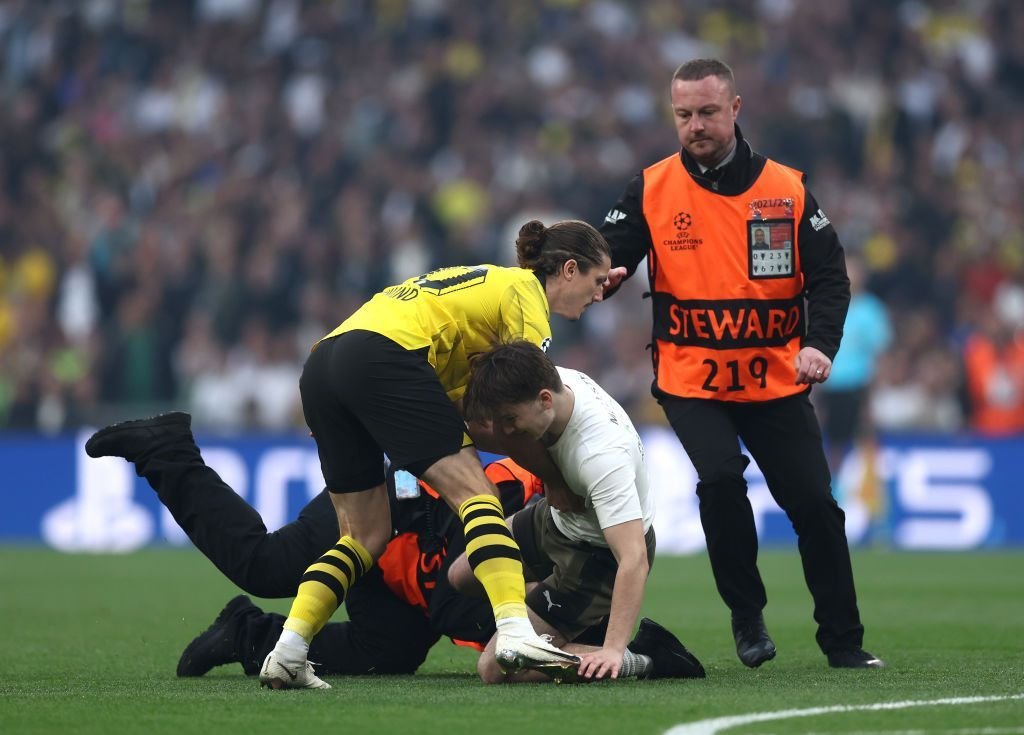 Invazia fanilor nu a fost întâmplătoare! Cum a încercat un controversat vlogger din Rusia să boicoteze finala Champions League_4