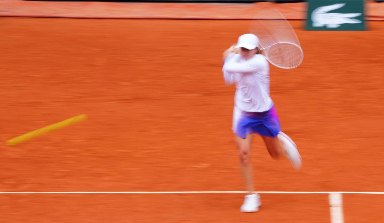 Meci uluitor la Roland Garros: Swiatek a câștigat cu 6-0, 6-0 în optimi! Cât a durat înfruntarea și câte puncte i-a cedat adversarei_1