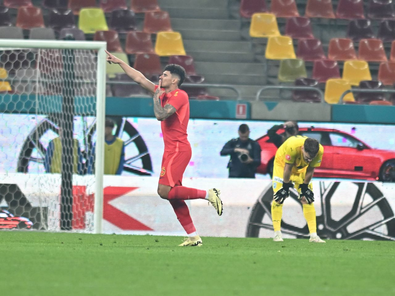 Cum l-a influențat Cristiano Ronaldo pe Florinel Coman: ”A început să urle”!_3