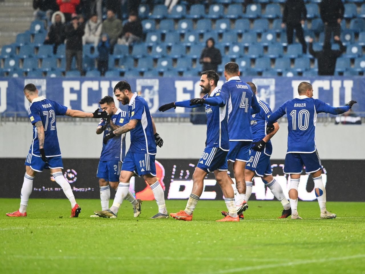 Vedeta lui Adrian Mititelu de la FCU Craiova a semnat cu o echipă din Superligă!