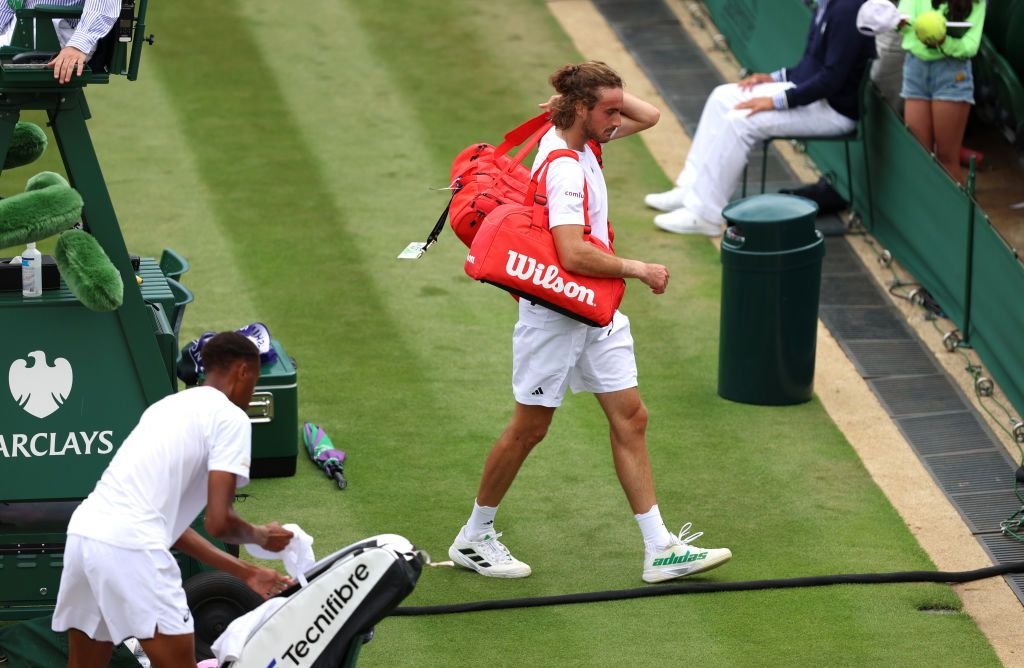 Din cauza Paulei Badosa? Tsitsipas, „lucrat” de organizatorii Roland Garros, înainte de super-duelul cu Alcaraz_66