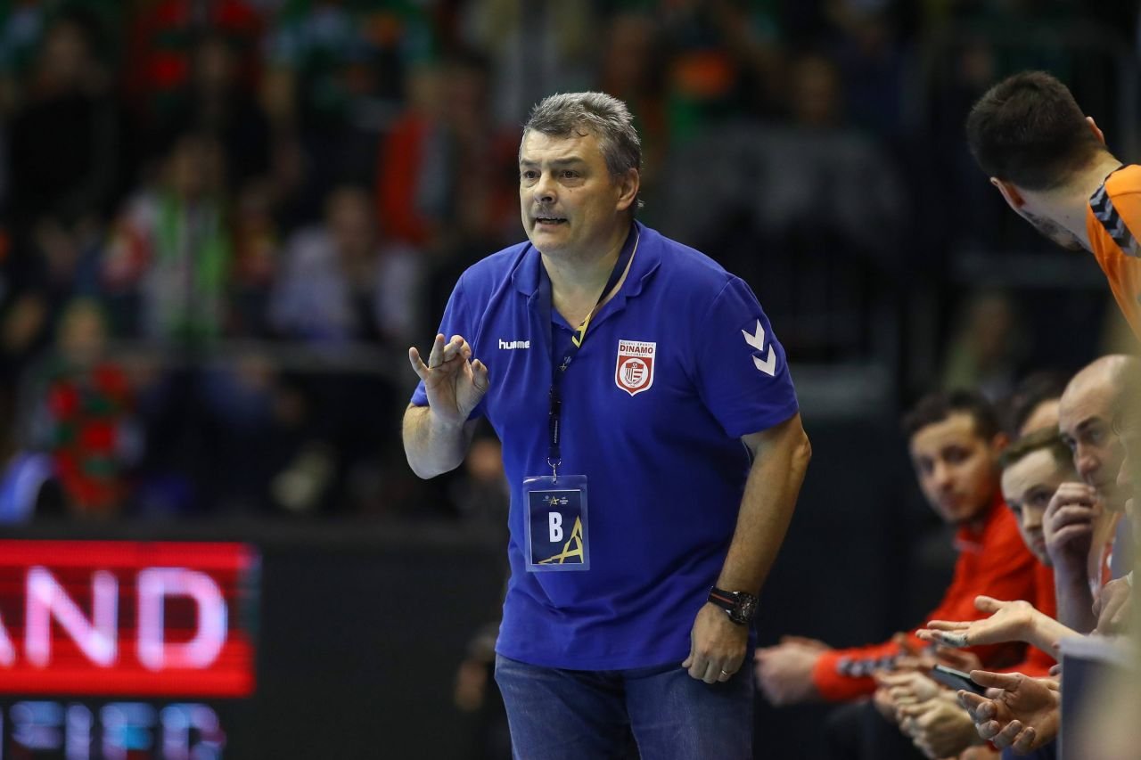 Xavi Pascual pleacă de la Dinamo! Va antrena un colos al Europei _5