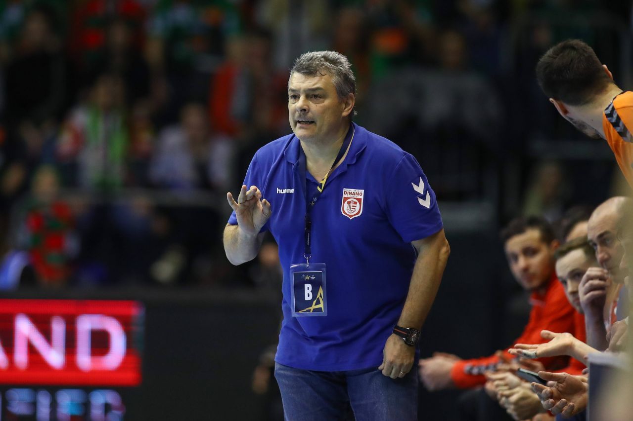 Xavi Pascual pleacă de la Dinamo! Va antrena un colos al Europei _5