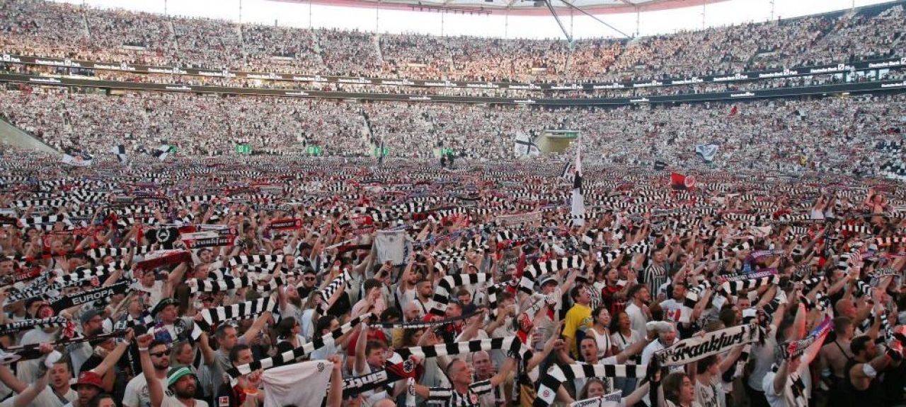 Stadionul din Frankfurt, tras la indigo cu Arena Națională. Aici va juca România ultimul meci din Grupa E_2