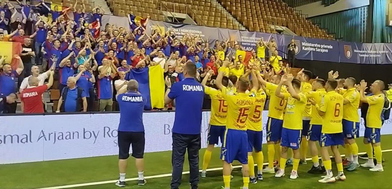Rom&acirc;nia face spectacol la Euro! Tricolorii au c&acirc;știgat grupa la minifotbal, după un egal cu Ungaria