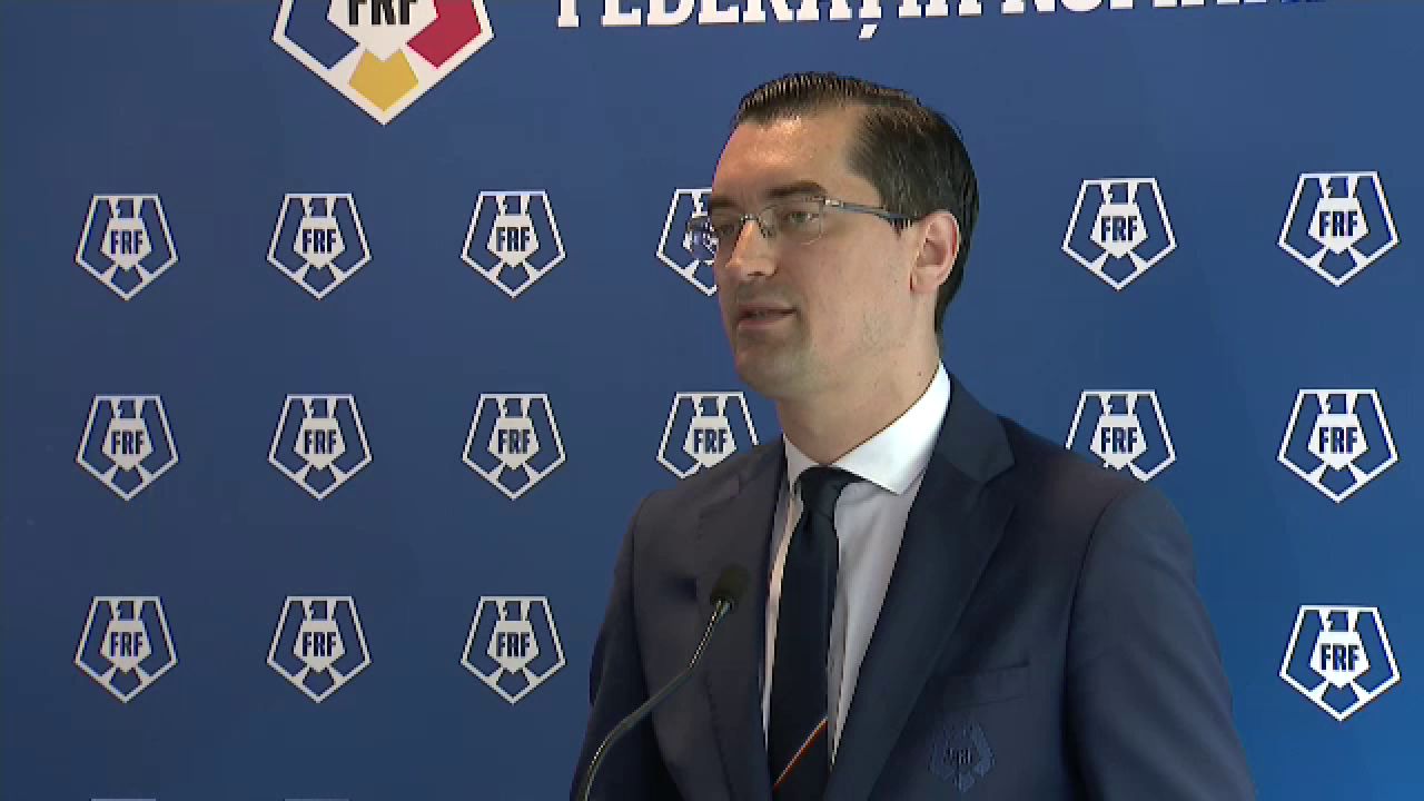 Răzvan Burleanu a dezvăluit de ce a fost lăsat Denis Alibec în afara lotului pentru amicalul cu Bulgaria_3