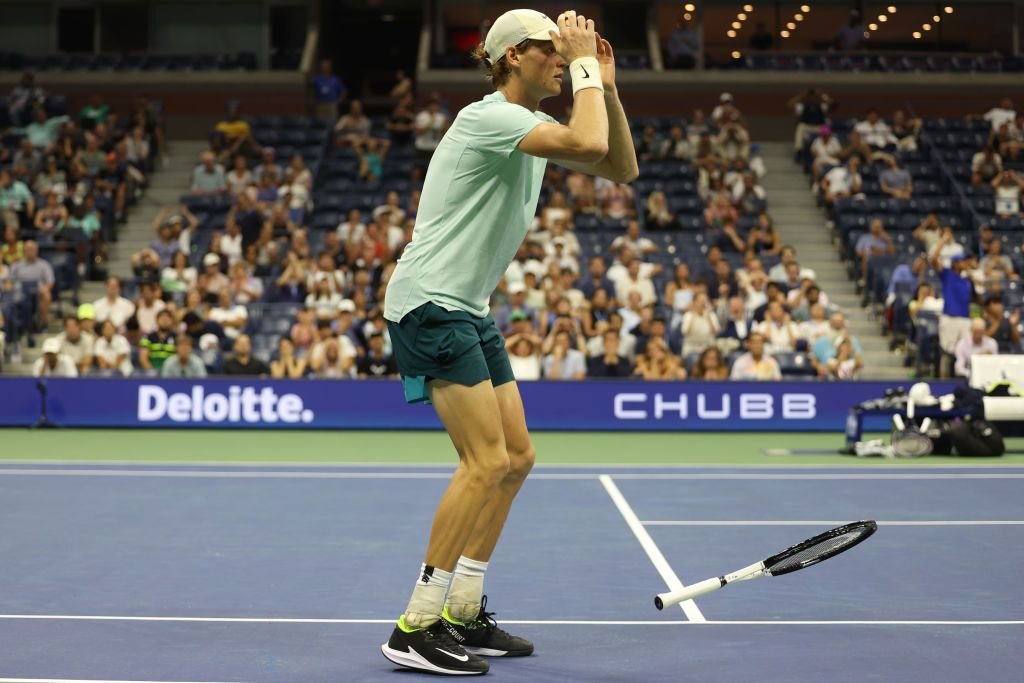 Reacția lui Darren Cahill după ce Jannik Sinner i-a călcat pe urme Simonei Halep și a devenit număr unu mondial_45