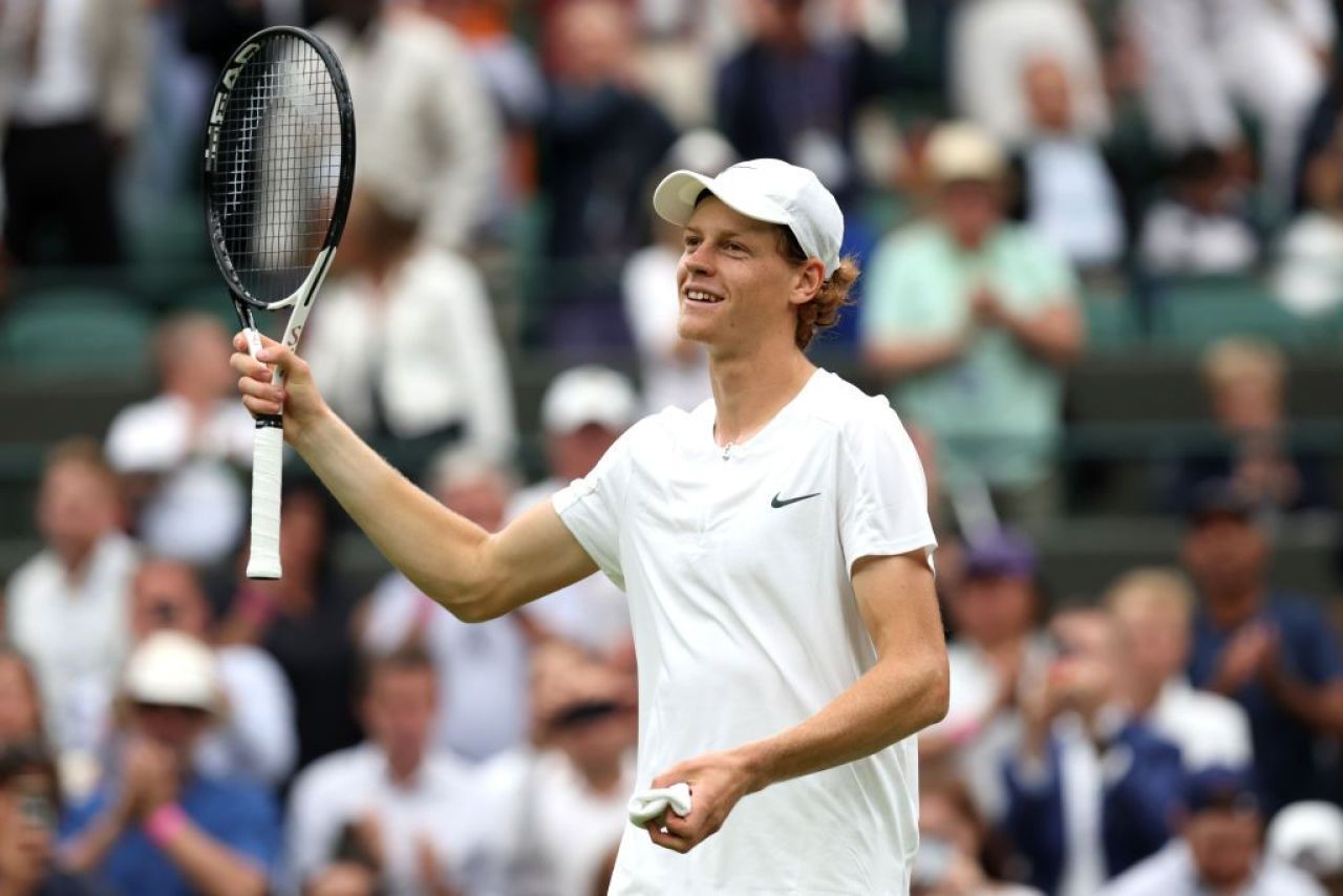 Reacția lui Darren Cahill după ce Jannik Sinner i-a călcat pe urme Simonei Halep și a devenit număr unu mondial_56