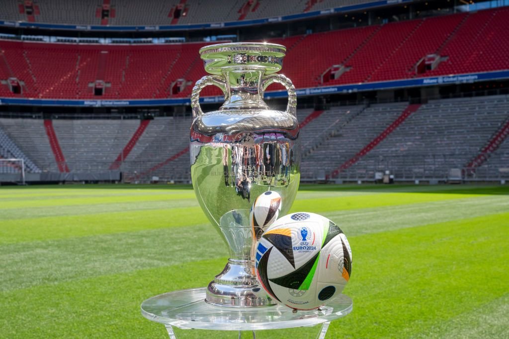 Turul stadioanelor de la EURO 2024 | Arena emblematică din Munchen găzduiește șase meciuri la turneul final_2