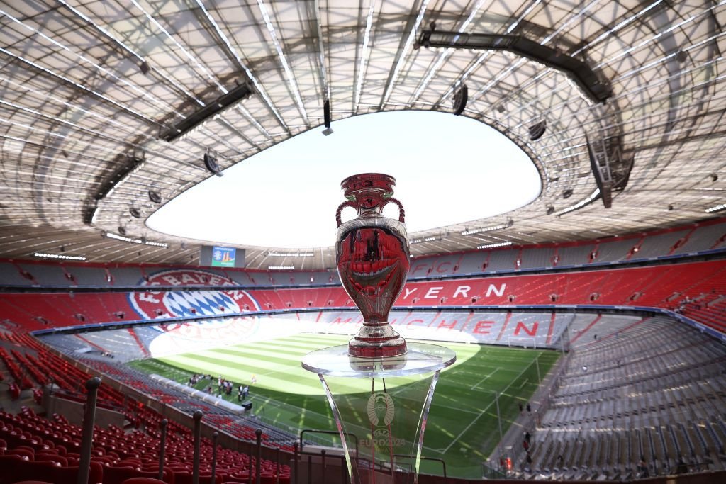 Turul stadioanelor de la EURO 2024 | Arena emblematică din Munchen găzduiește șase meciuri la turneul final_6