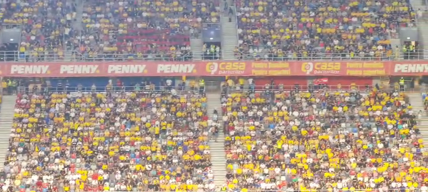 Atmosferă superbă pe Ghencea! Cum arată tribunele la România - Bulgaria_18