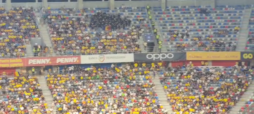 Atmosferă superbă pe Ghencea! Cum arată tribunele la România - Bulgaria_20