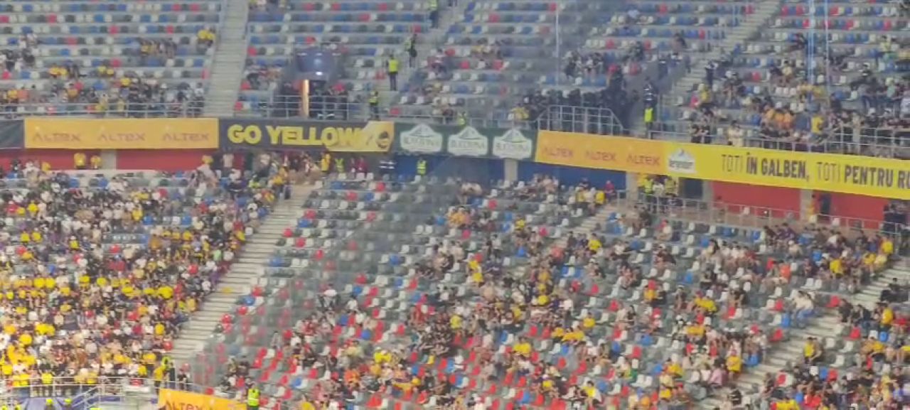 Atmosferă superbă pe Ghencea! Cum arată tribunele la România - Bulgaria_26
