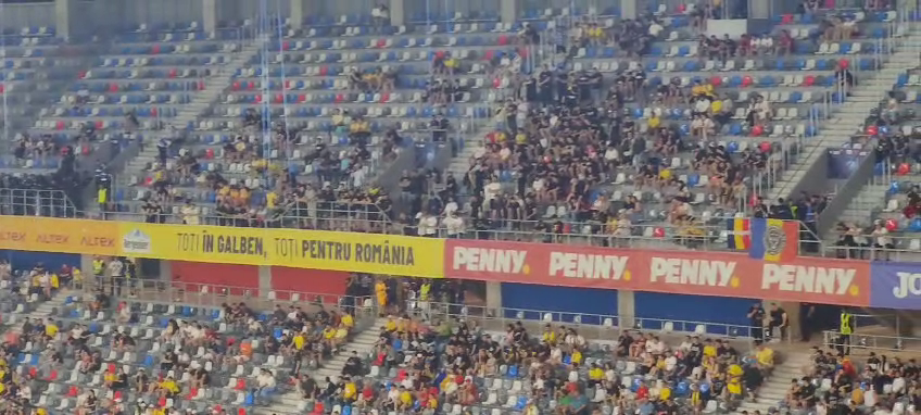 Atmosferă superbă pe Ghencea! Cum arată tribunele la România - Bulgaria_34