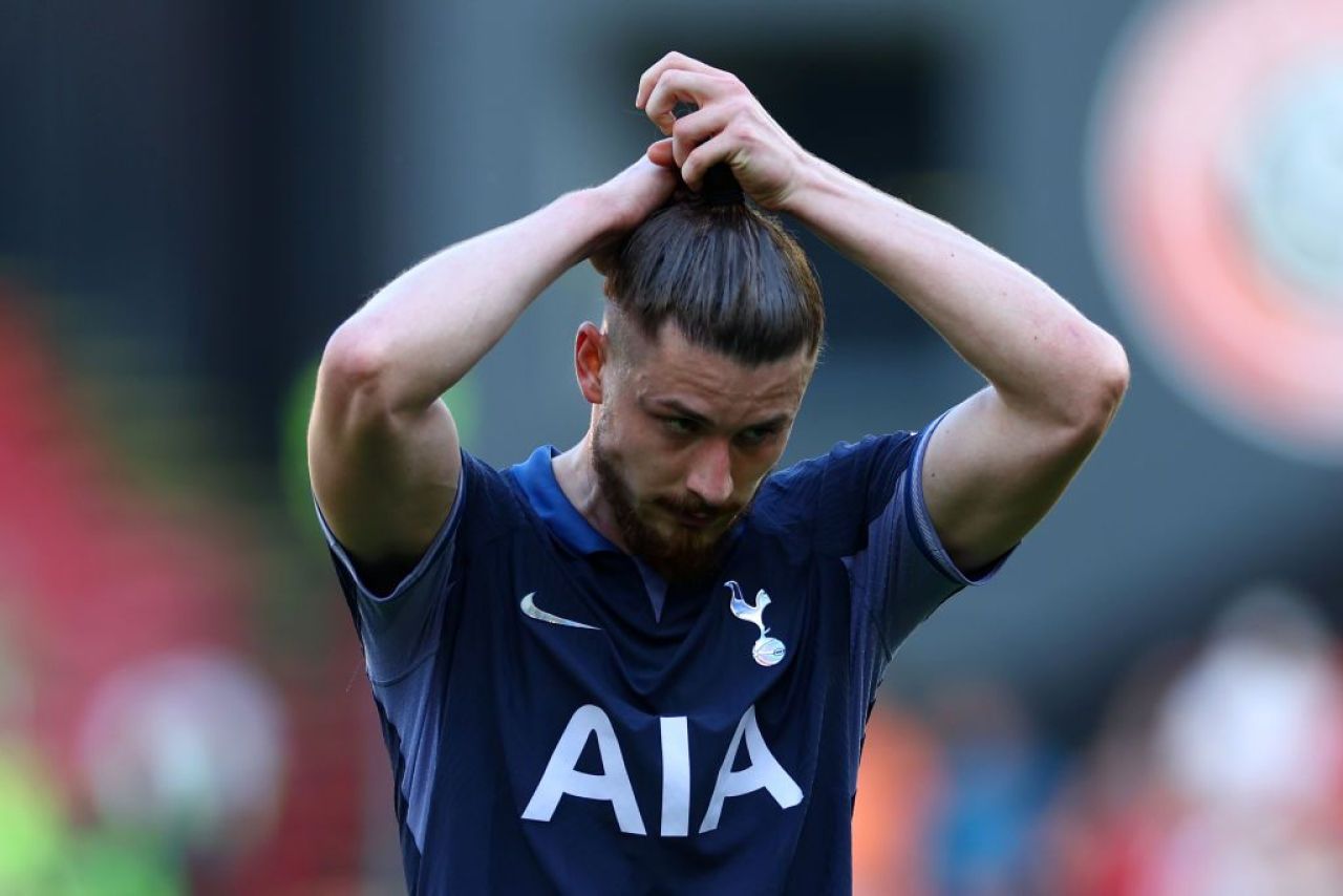 Colegul de milioane al lui Radu Drăgușin, OUT de la Tottenham! A fost cel mai scump transfer din istoria clubului_1