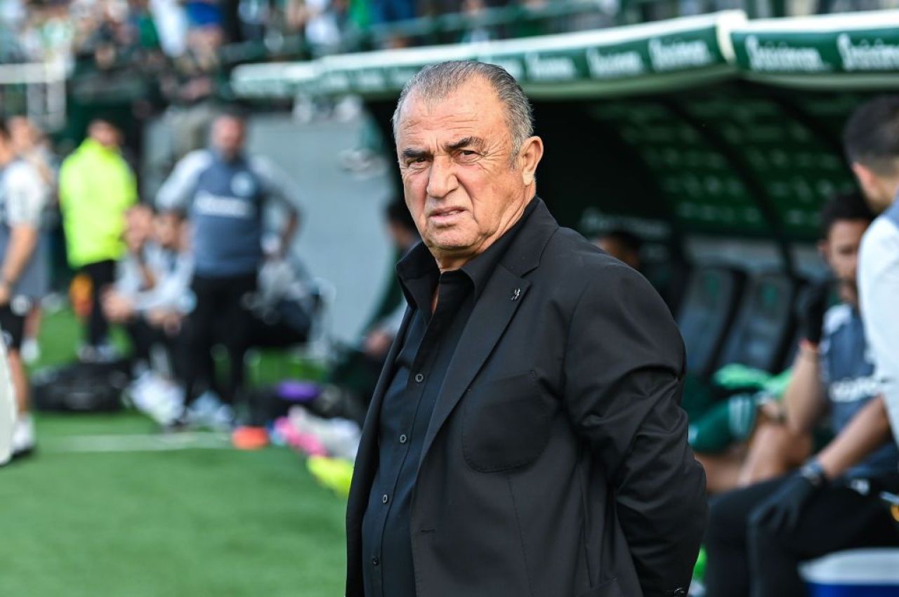 Pe urmele tatălui? Edi Iordănescu poate deveni rivalul lui Răzvan Lucescu în Grecia_3