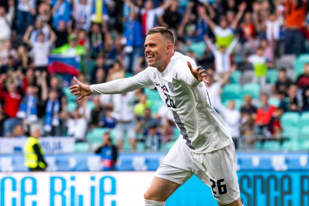 Revenire de senzație la națională pentru jucătorul care a vrut să renunțe la fotbal, după ce a fost înșelat de soție_7