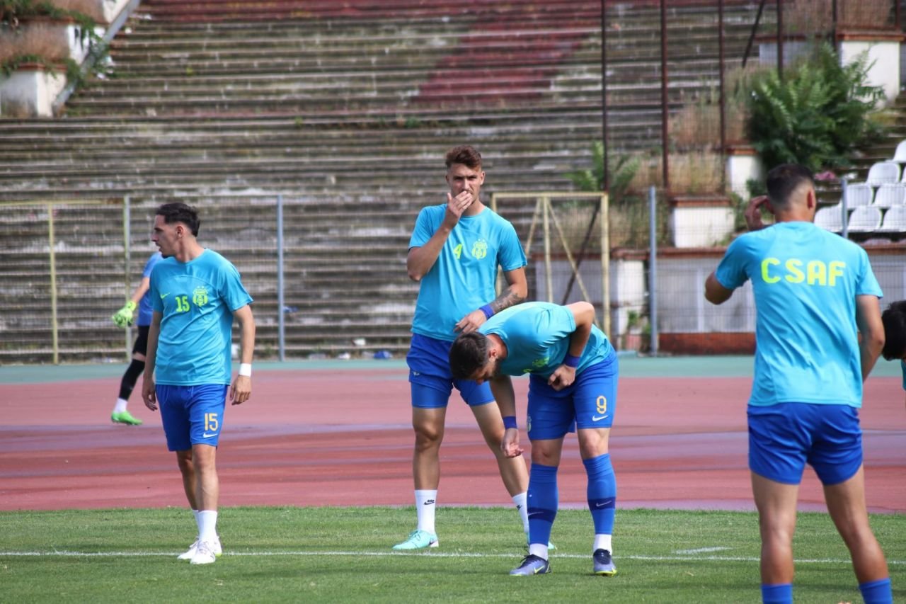 Un talentat jucător al Farului vrea să revină sub comanda lui Gică Hagi. 